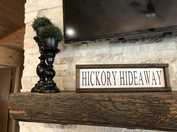 Hickory Hideaway on Tim's Ford Lake, Boat rental available